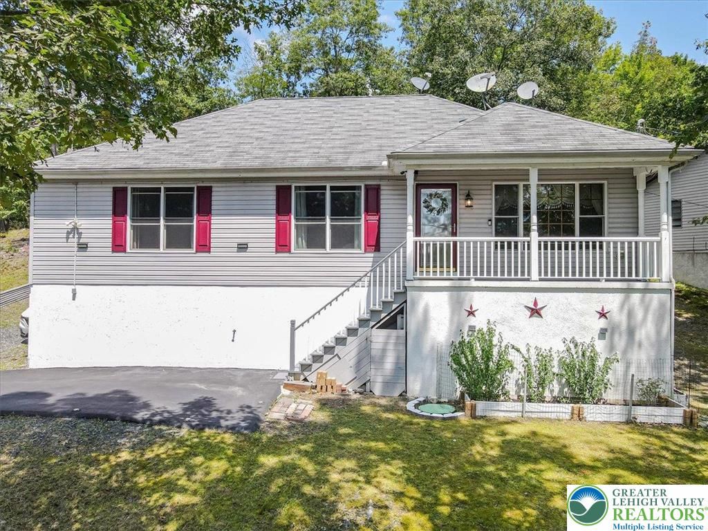 2414 Woodcrest Drive, Middle Smithfield Twp, PA 18302