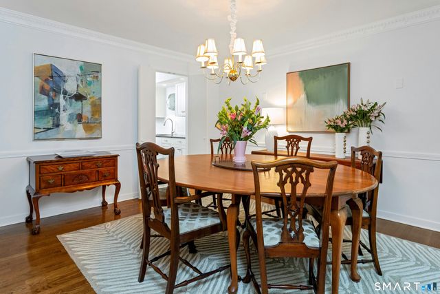 289 New Norwalk Road 23, New Canaan, CT 06840