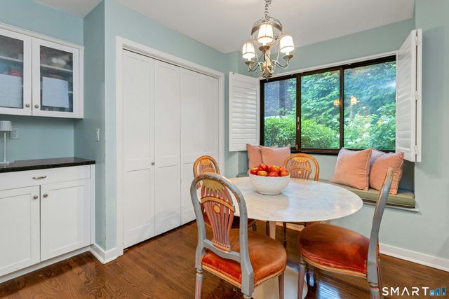 289 New Norwalk Road 23, New Canaan, CT 06840