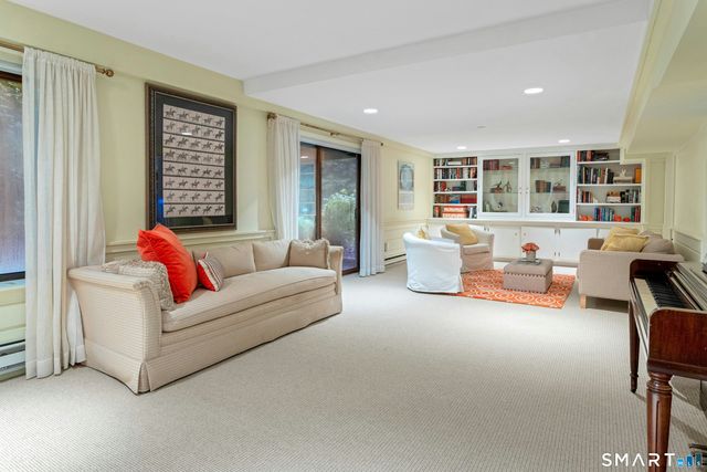 289 New Norwalk Road 23, New Canaan, CT 06840