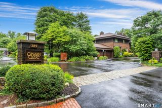 289 New Norwalk Road 23, New Canaan, CT 06840
