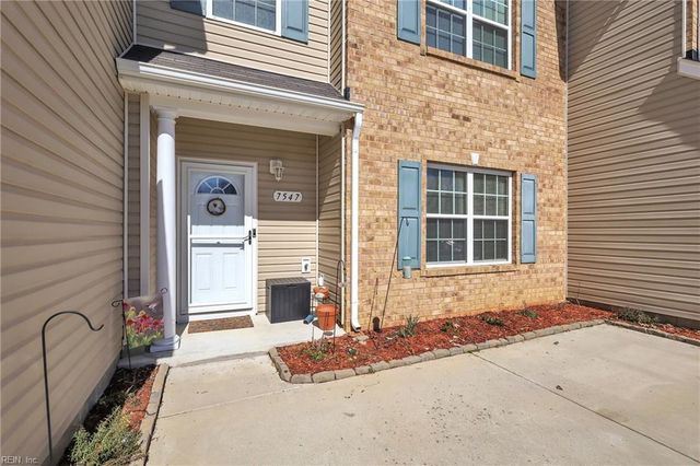 7547 Villa CT, Gloucester Point, VA 23062