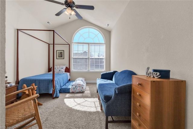 7547 Villa CT, Gloucester Point, VA 23062