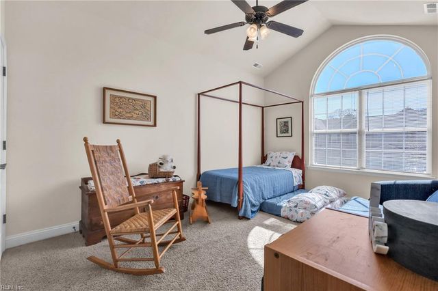 7547 Villa CT, Gloucester Point, VA 23062