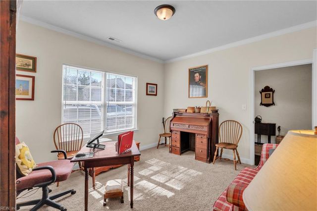 7547 Villa CT, Gloucester Point, VA 23062