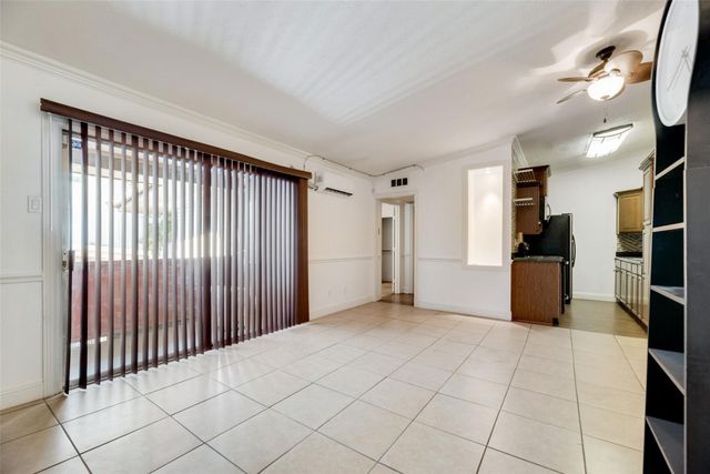 2627 Douglas Avenue 205, Dallas, TX 75219
