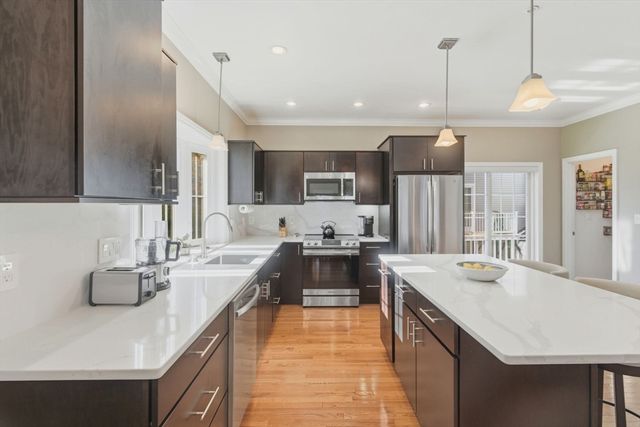 66 Compass Pt 66, North Andover, MA 01845