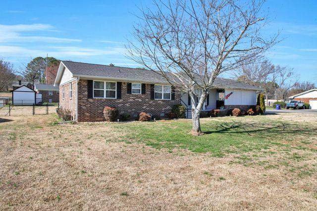 2019 Eugenia Avenue NW, Cleveland, TN 37311
