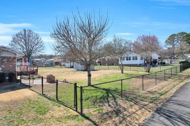 2019 Eugenia Avenue NW, Cleveland, TN 37311