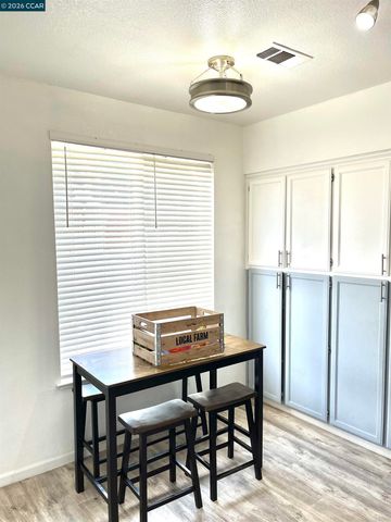 2090 Heartland Cir, Brentwood, CA 94513