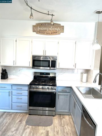 2090 Heartland Cir, Brentwood, CA 94513