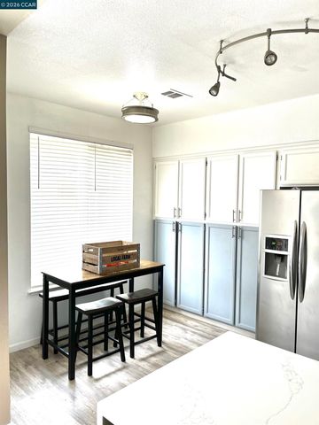 2090 Heartland Cir, Brentwood, CA 94513