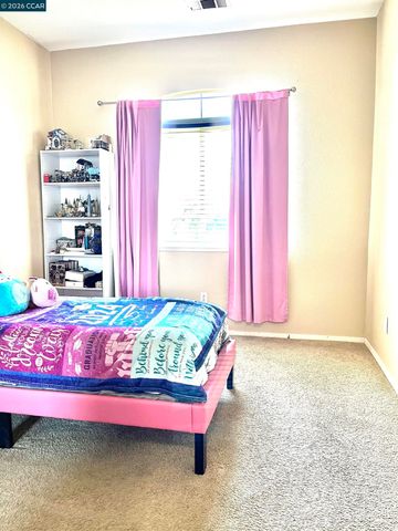 2090 Heartland Cir, Brentwood, CA 94513