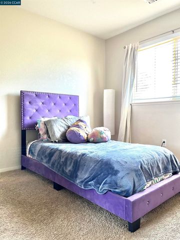 2090 Heartland Cir, Brentwood, CA 94513