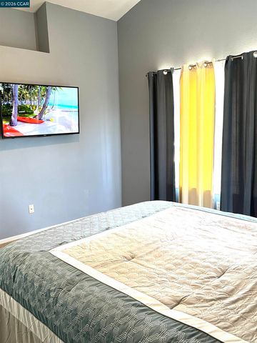 2090 Heartland Cir, Brentwood, CA 94513