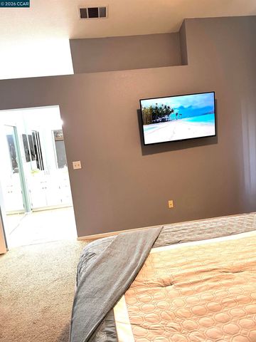 2090 Heartland Cir, Brentwood, CA 94513