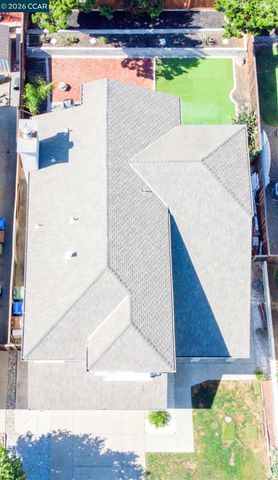 2090 Heartland Cir, Brentwood, CA 94513