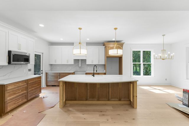 9644 Birchwood Pike, Harrison, TN 37341