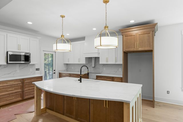 9644 Birchwood Pike, Harrison, TN 37341