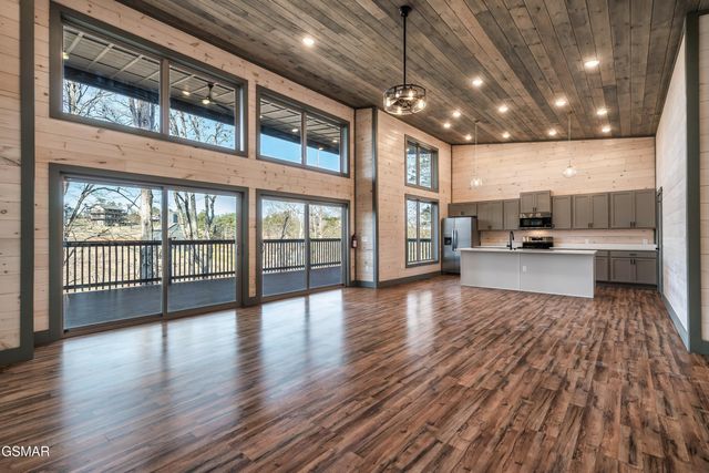 538 Tatum Rose Way, Sevierville, TN 37876