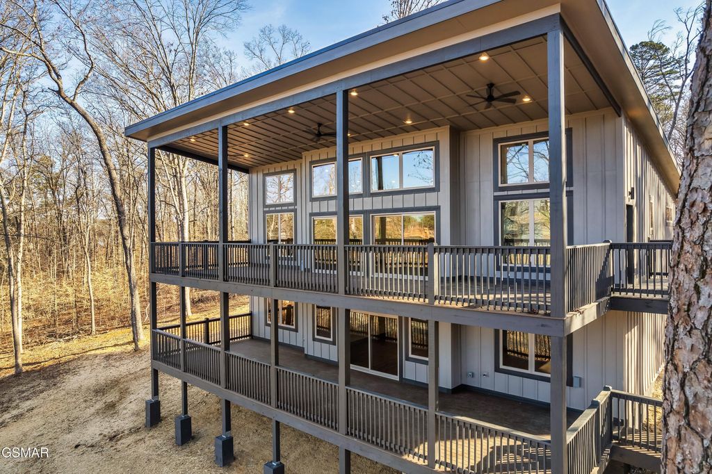538 Tatum Rose Way, Sevierville, TN 37876
