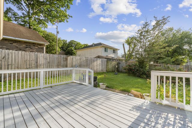 1020 Bret Ridge Dr, Hermitage, TN 37076