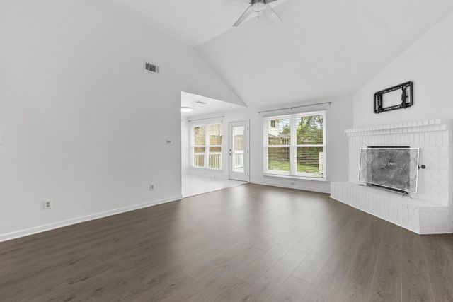 1020 Bret Ridge Dr, Hermitage, TN 37076