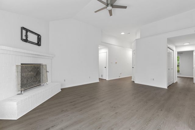 1020 Bret Ridge Dr, Hermitage, TN 37076