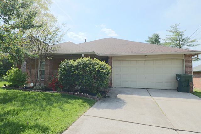 1020 Bret Ridge Dr, Hermitage, TN 37076
