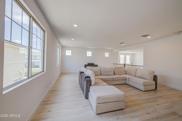 18987 E APRICOT Lane, Queen Creek, AZ 85142
