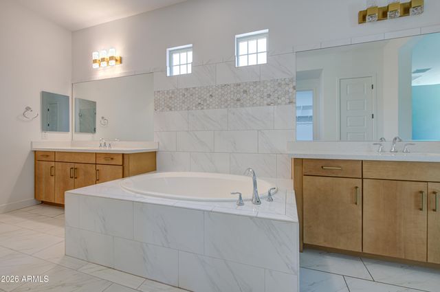 18987 E APRICOT Lane, Queen Creek, AZ 85142