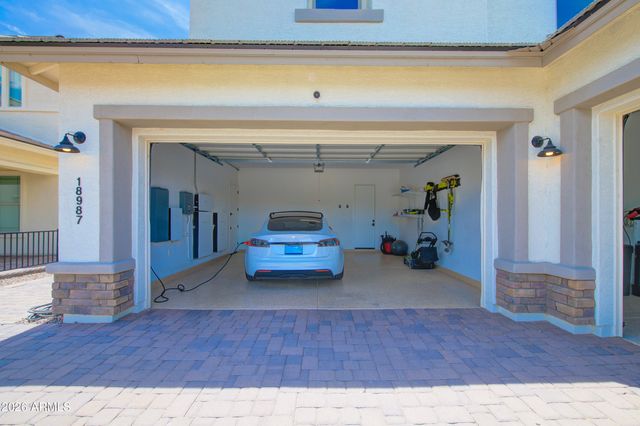 18987 E APRICOT Lane, Queen Creek, AZ 85142