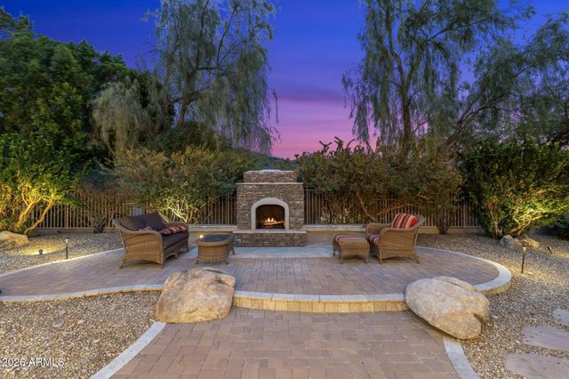 11063 E JASMINE Drive, Scottsdale, AZ 85255