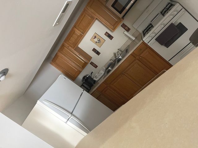 7825 BANKS Street, Justice, IL 60458