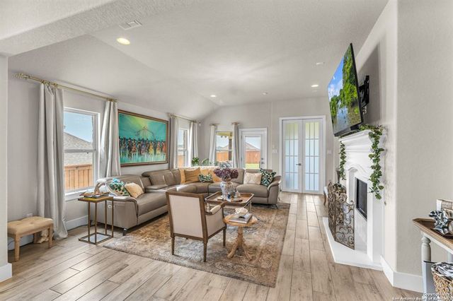 3930 Gervasi, San Antonio, TX 78261