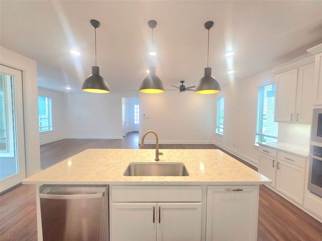 3132 Lenten Rose Lane, Mckinney, TX 75071