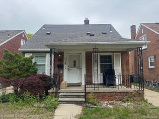 1110 Mayburn Street, Dearborn, MI 48128