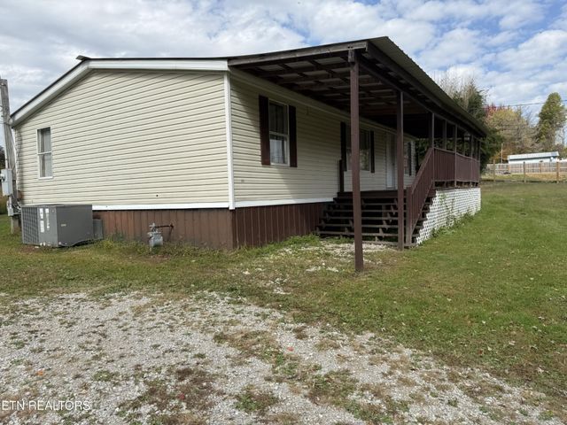 152 Woodlawn Drive, Jamestown, TN 38556