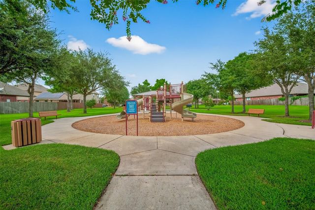 15715 Stroudwater Lane, Houston, TX 77084