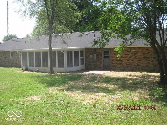 4308 E Maple Manor Parkway, Muncie, IN 47302