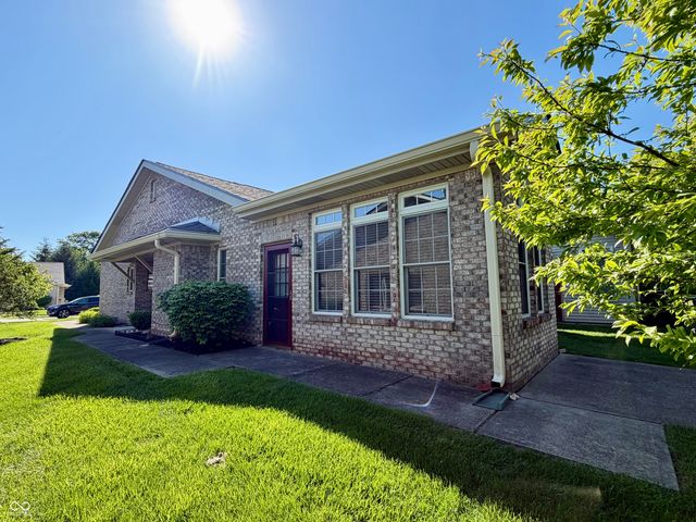 932 Kirkpatrick Place, Greenfield, IN 46140
