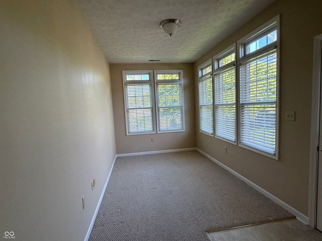 932 Kirkpatrick Place, Greenfield, IN 46140