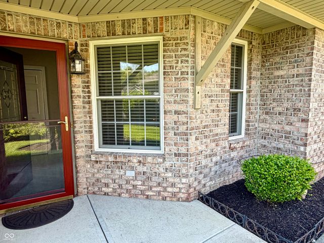 932 Kirkpatrick Place, Greenfield, IN 46140