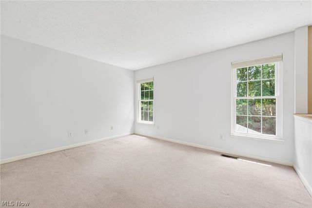33999 Hickory Court, Avon, OH 44011