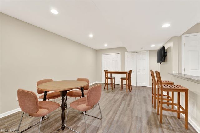 33999 Hickory Court, Avon, OH 44011