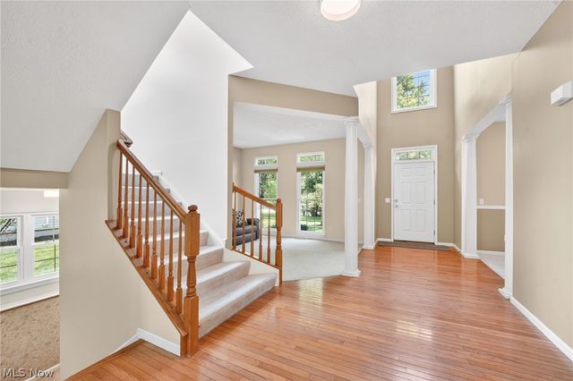 33999 Hickory Court, Avon, OH 44011
