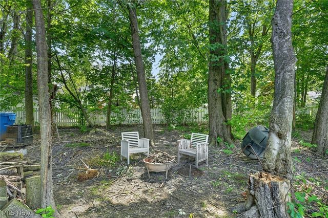 33999 Hickory Court, Avon, OH 44011