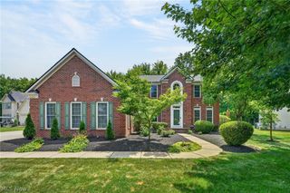 33999 Hickory Court, Avon, OH 44011