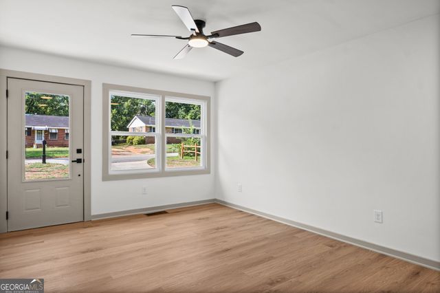 1111 Parkview Drive, Griffin, GA 30224