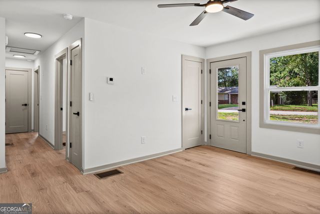 1111 Parkview Drive, Griffin, GA 30224